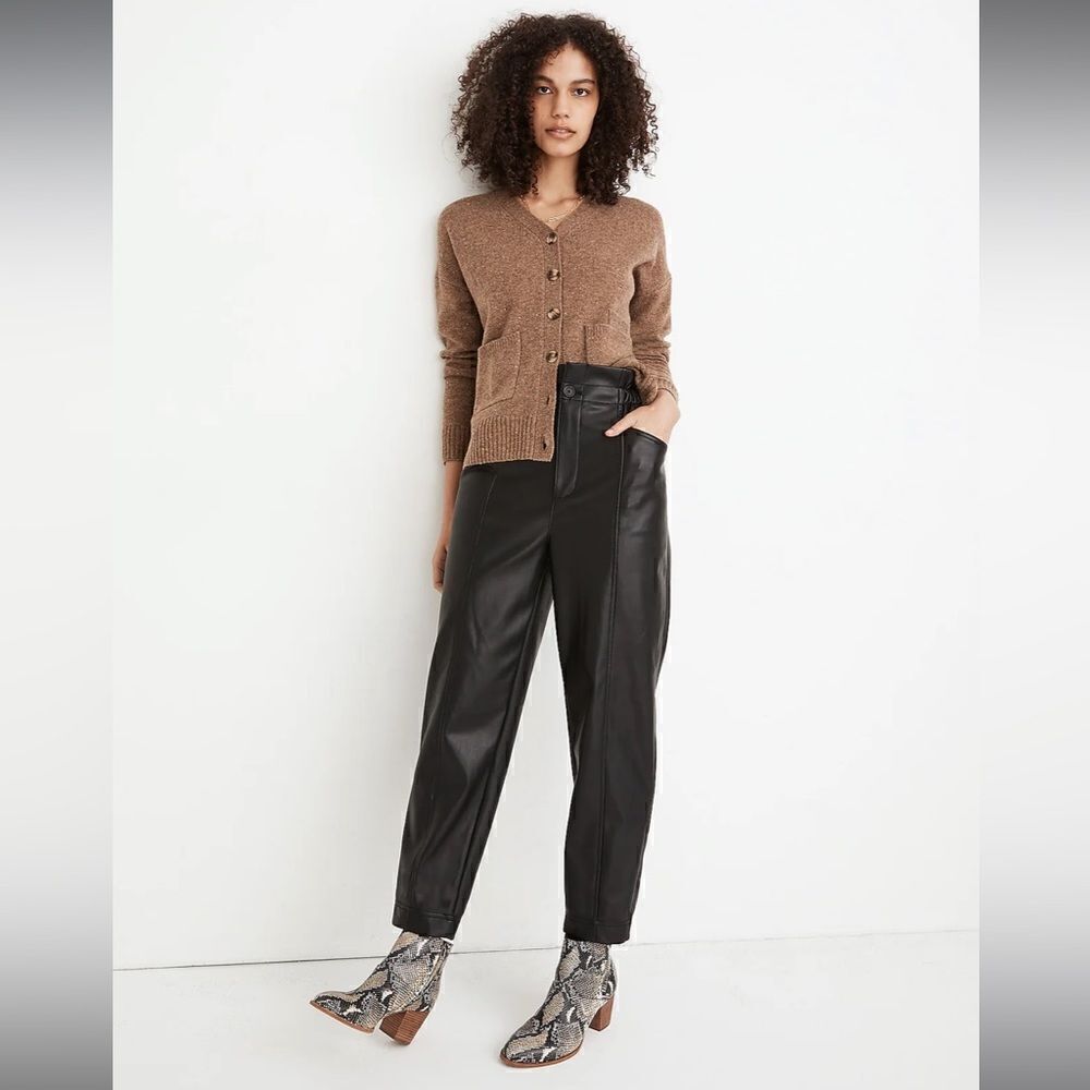 Madewell Vegan Leather Pull-On Paperbag Pants, Size 4 in Black, NWT